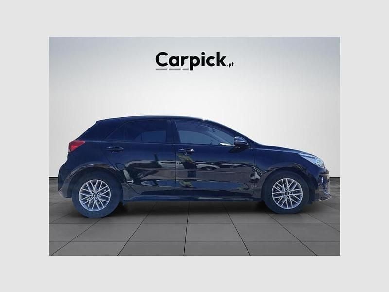 Preto Usado 2022 Kia Rio | € 14.990 (Preço justo) - Imagem 1/4