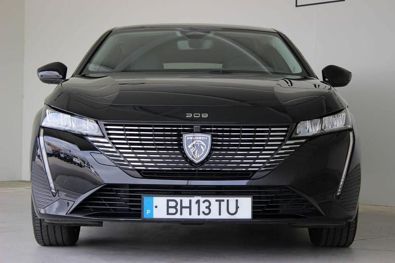 Usado Peugeot 308 Allure 130 HP (95 kW) 2024 Preto Carrinha