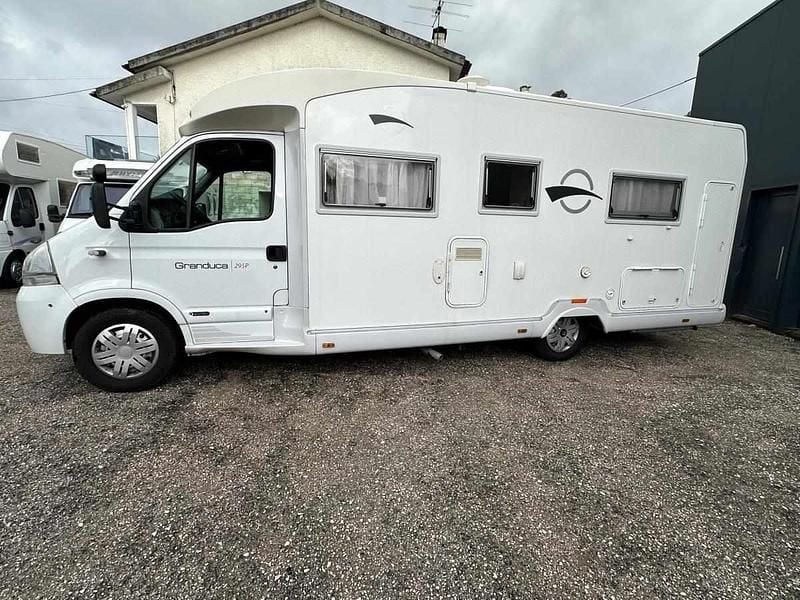 Usado Renault Master 150 HP (110 kW) 2007 Branco