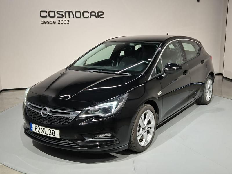 Preto Usado 2019 Opel Astra Innovation | € 13.900 (Preço justo) - Imagem 1/4