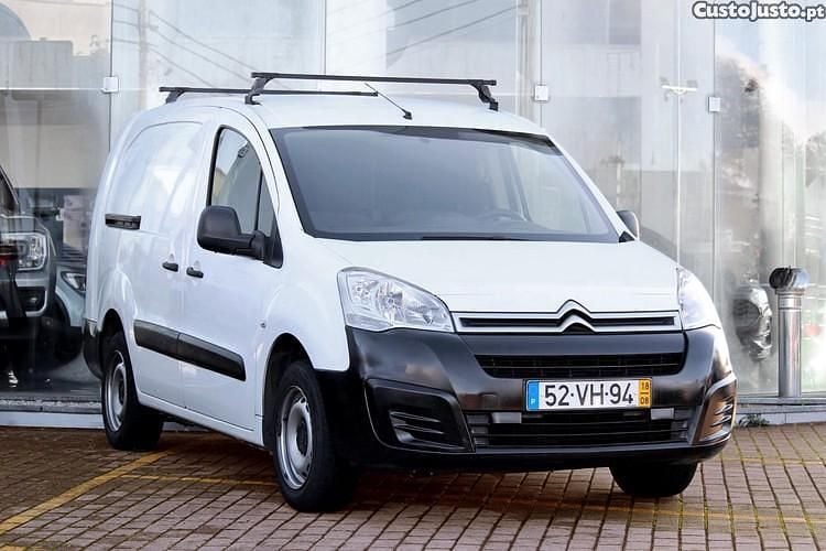 Branco Usado 2018 Citroën Berlingo Monovolume | € 10.950 (Preço justo) - Imagem 1/1
