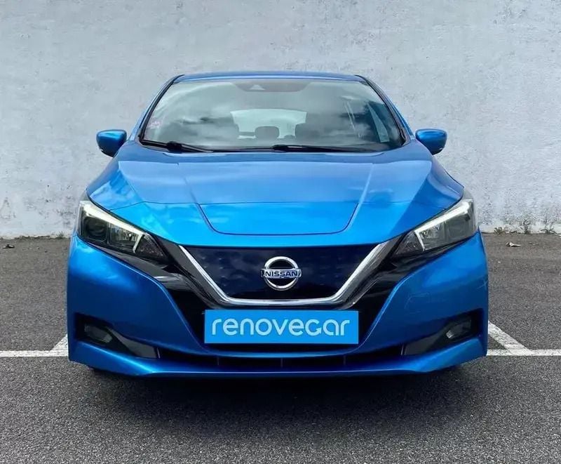 Usado Nissan Leaf Acenta 110 kW (150 HP) 2021 Azul Citadino