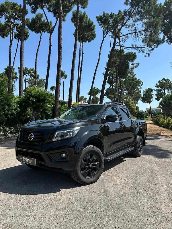 Preto Usado 2019 Nissan Navara N-Guard Pickup | € 32.900 (Preço elevado) - Imagem 1/4