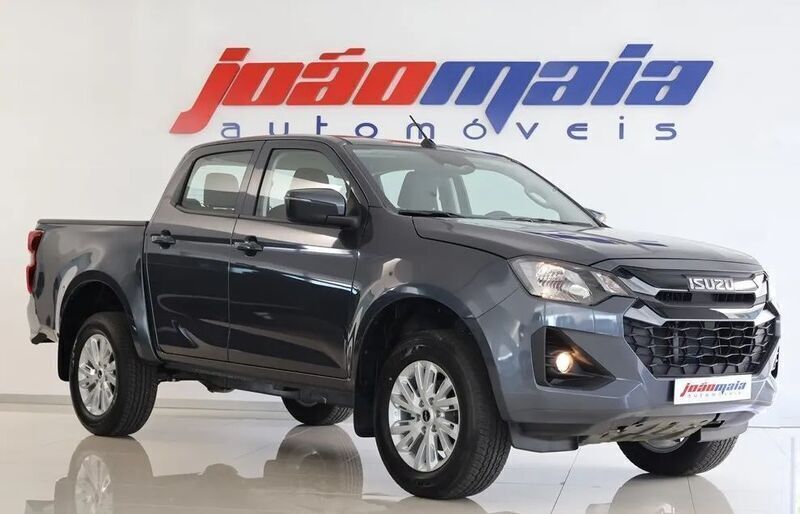 Cinza Usado 2025 Isuzu D-Max Pickup | € 43.500 (Preço justo) - Imagem 1/4