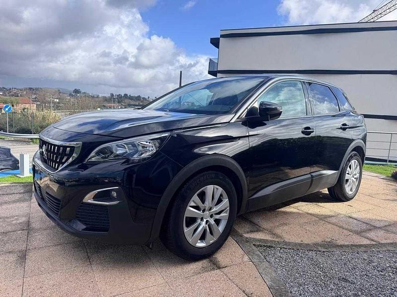 Usado Peugeot 3008 Active 130 HP (95 kW) 2019 Preto SUV