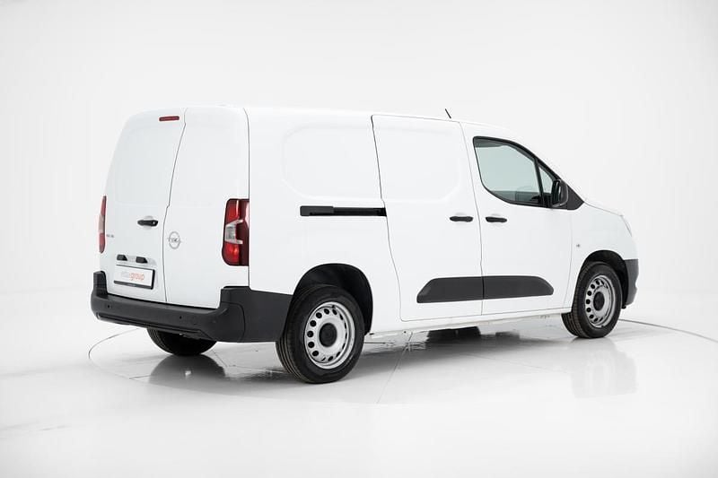 Usado Opel Combo Enjoy 102 HP (75 kW) 2022 Branco Monovolume