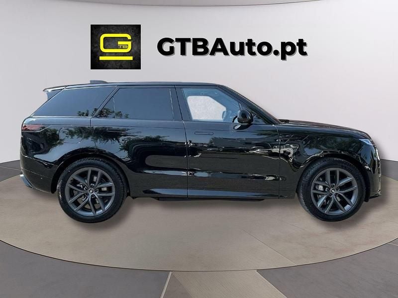 Preto Usado 2025 Land Rover Range Rover SE Dynamic SUV | € 115.900 - Imagem 1/4