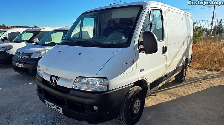 Branco Usado 2005 Peugeot Boxer Van | € 5.000 - Imagem 1/1