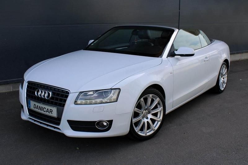 Branco Usado 2011 Audi A5 Cabrios | € 20.000 (Caro) - Imagem 1/4