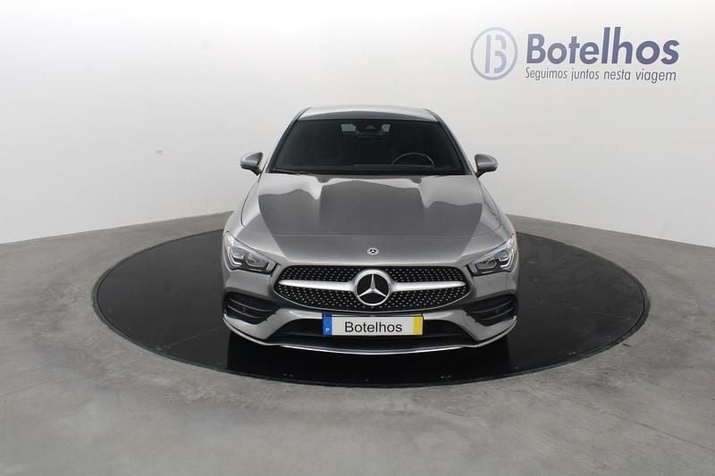 Usado Mercedes CLA180 AMG line 116 HP (85 kW) 2020 Cinza Sedan