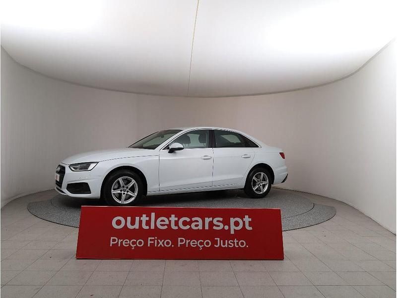 Usado Audi A4 Business 163 HP (119 kW) 2020 Branco Sedan
