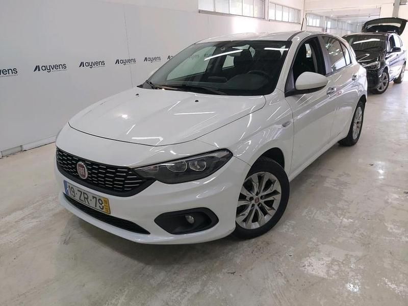 Branco Usado 2019 Fiat Tipo | € 9.750 (Bom preço) - Imagem 1/2