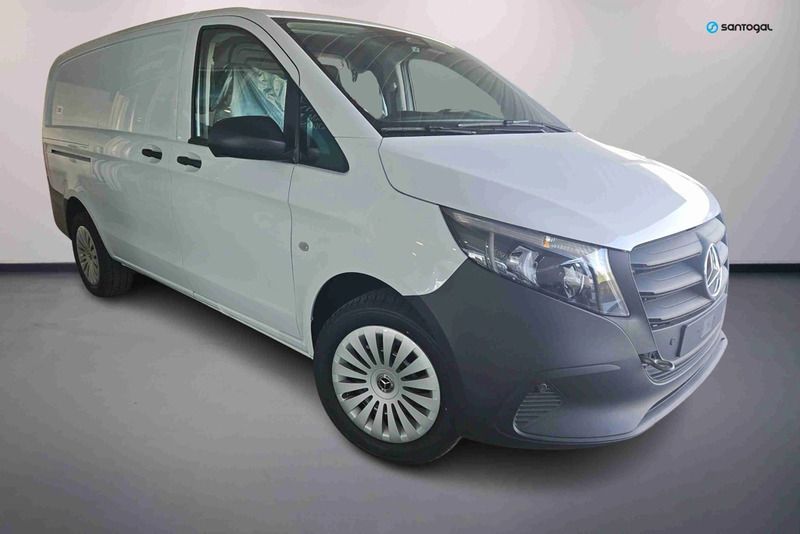 Branco Novo 2025 Mercedes Vito Monovolume | € 48.000 (Preço elevado) - Imagem 1/4