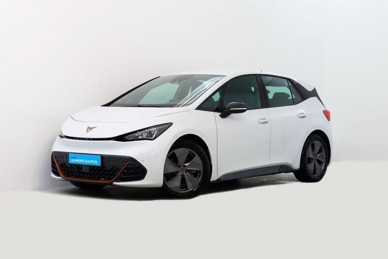 Branco Usado 2023 Cupra Born Citadino | € 27.900 (Preço justo) - Imagem 1/4