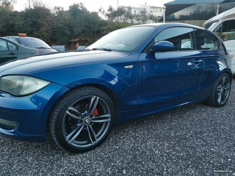 Usado BMW 118 Coupé 143 HP (105 kW) 2008 Azul Coupé