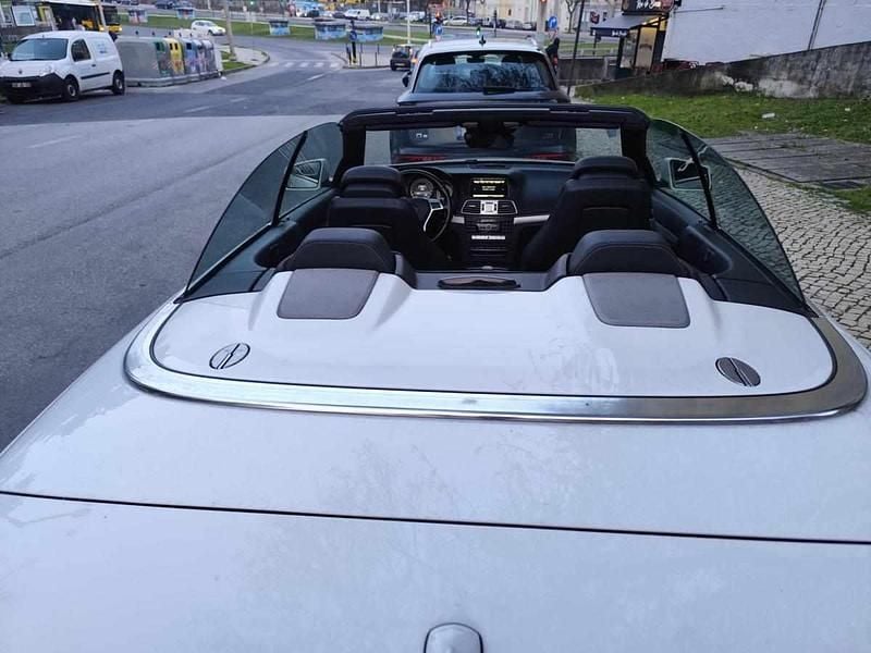 Usado Mercedes E250 204 HP (150 kW) 2014 Branco Sedan