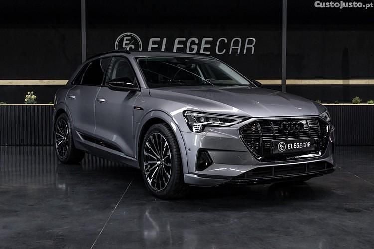 Usado Audi e-tron Advanced 300 kW (408 HP) 2020 Cinza SUV