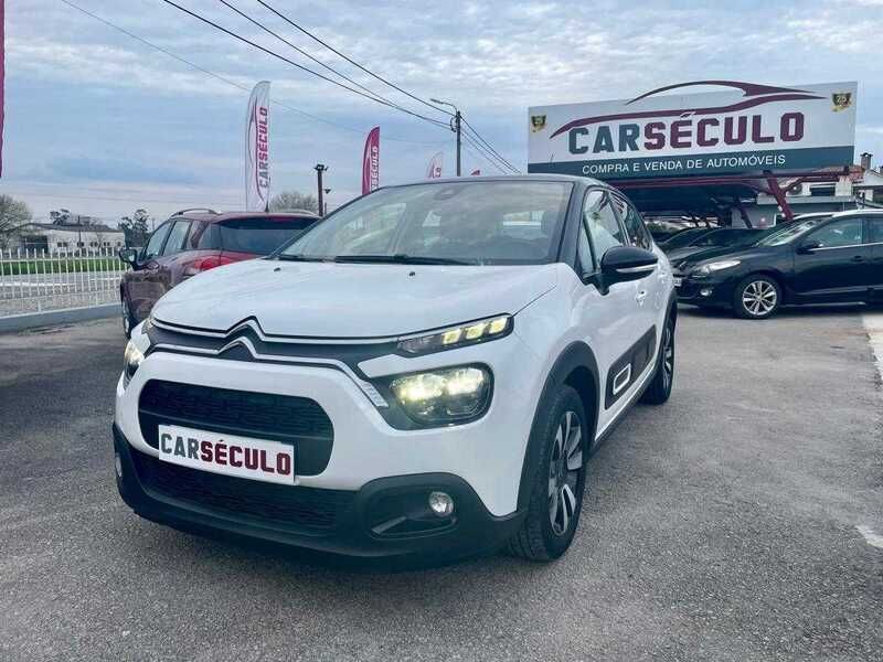 Branco Usado 2021 Citroën C3 PureTech Citadino | € 13.750 (Preço justo) - Imagem 1/4