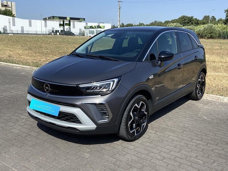 Cinza Usado 2023 Opel Crossland Design & Tech SUV | € 16.750 (Preço justo) - Imagem 1/4