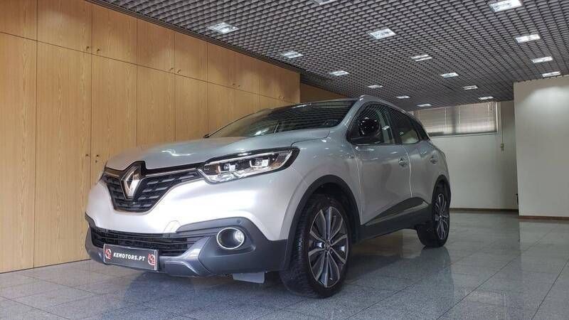 Cinzento Usado 2017 Renault Kadjar SUV | € 18.500 (Caro) - Imagem 1/4
