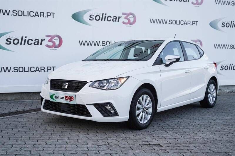 Branco Usado 2018 Seat Ibiza Style Citadino | € 11.500 (Preço justo) - Imagem 1/4