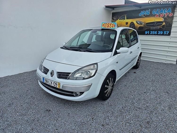 Branco Usado 2008 Renault Scénic II Monovolume | € 1.650 (Super Preço) - Imagem 1/1