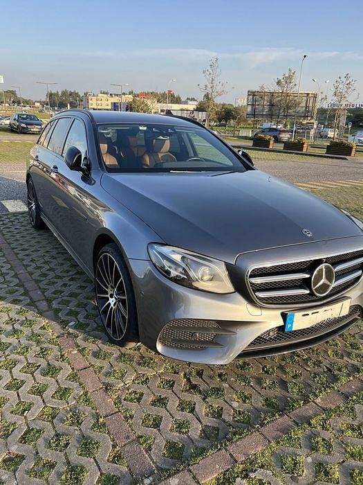 Usado 2019 Mercedes E300 SUV | € 33.000 (Preço elevado) - Imagem 1/4
