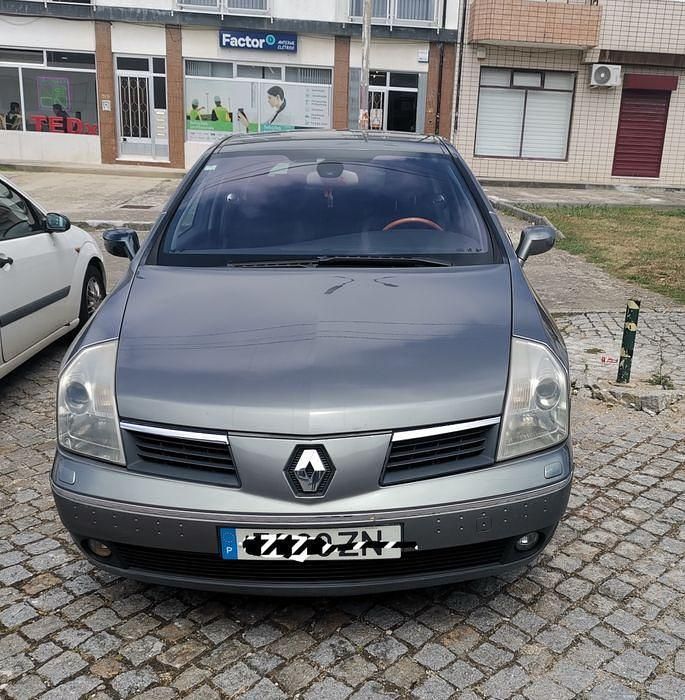 Usado 2005 Renault Vel Satis Citadino | € 2.800 - Imagem 1/4