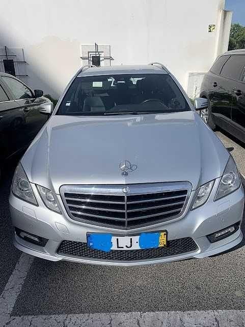 Usado 2011 Mercedes E350 Carrinha | € 14.950 - Imagem 1/4