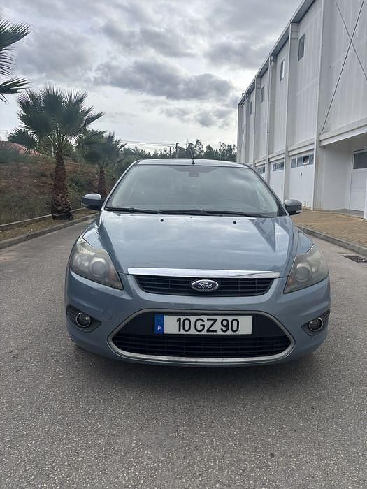 Usado 2008 Ford Focus Sedan | € 3.100 (Bom preço) - Imagem 1/4