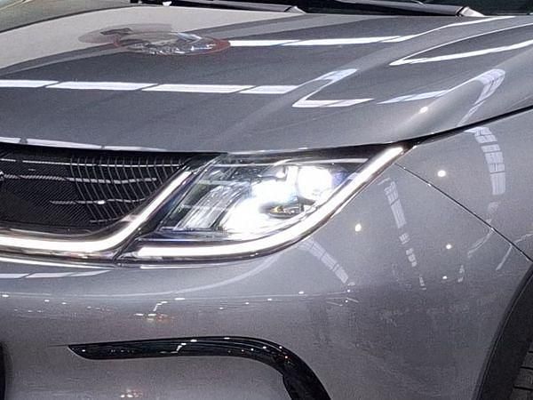 Usado BYD Dolphin 150 kW (204 HP) 2025 Cinzento Citadino