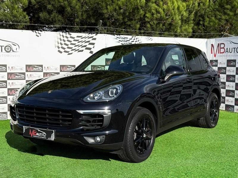 Usado Porsche Cayenne Platinum Edition 263 HP (193 kW) 2015 Preto SUV