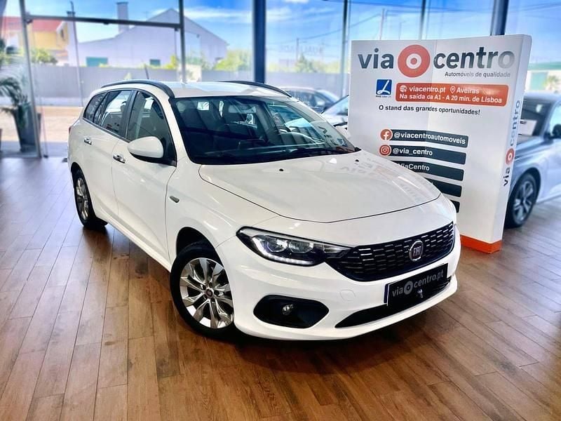 Branco Usado 2020 Fiat Tipo Lounge Carrinha | € 12.750 (Preço justo) - Imagem 1/4