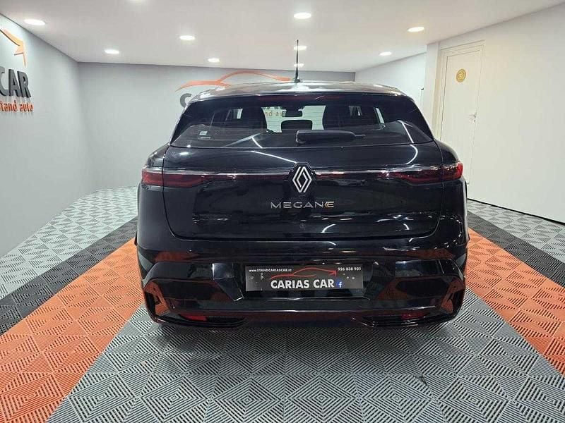 Usado Renault Mégane IV Techno 160 kW (218 HP) 2022 Preto