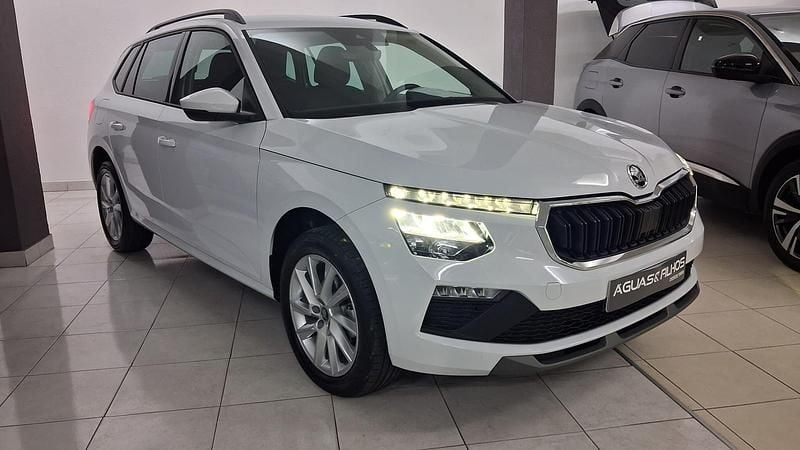 Branco Usado 2023 Skoda Kamiq Ambition SUV | € 21.990 (Preço elevado) - Imagem 1/4