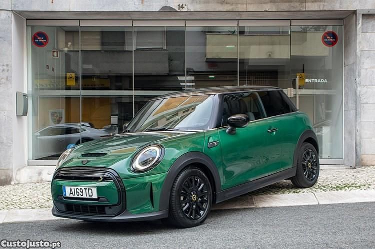 Verde Usado 2021 Mini Cooper SE Citadino | € 19.000 (Preço justo) - Imagem 1/1
