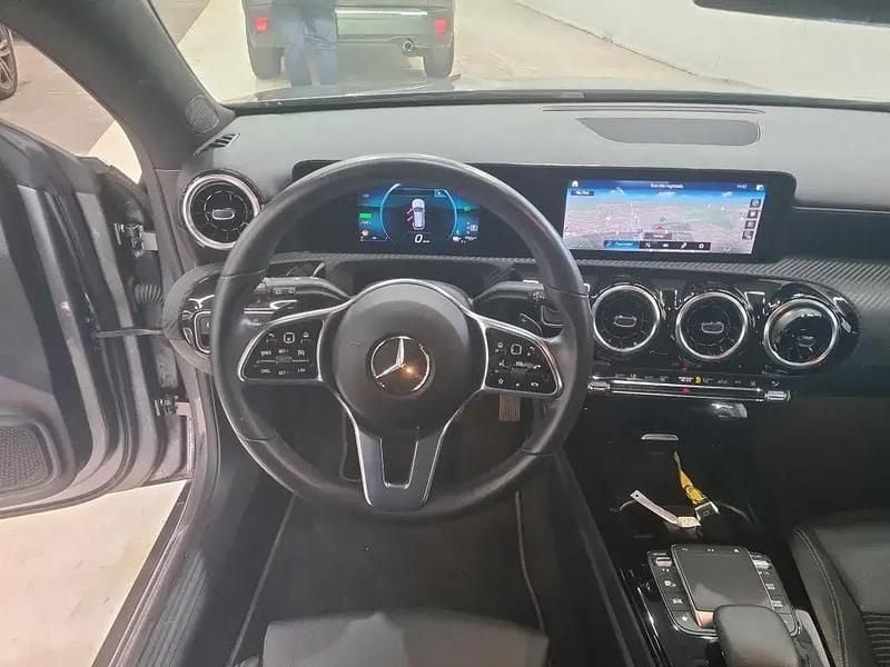 Usado Mercedes CLA250e Shooting Brake Style 218 HP (160 kW) 2022 Cinza Carrinha