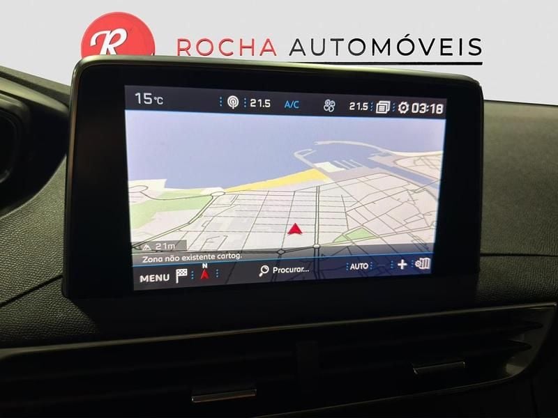 Usado Peugeot 3008 Allure 130 HP (95 kW) 2017 Cinza SUV