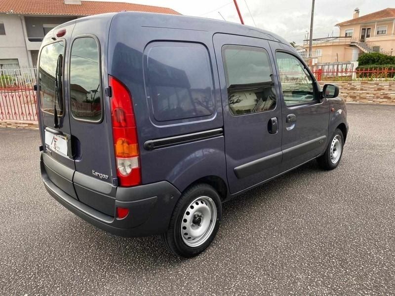 Usado Renault Kangoo 80 HP (58 kW) 2004 Azul Monovolume