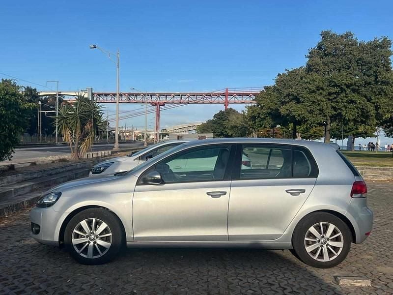 Cinzento Usado 2012 VW Golf VII Carrinha | € 8.750 (Bom preço) - Imagem 1/4