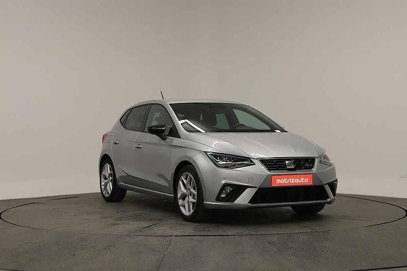 Cinzento Usado 2019 Seat Ibiza Citadino | € 14.999 (Preço justo) - Imagem 1/4