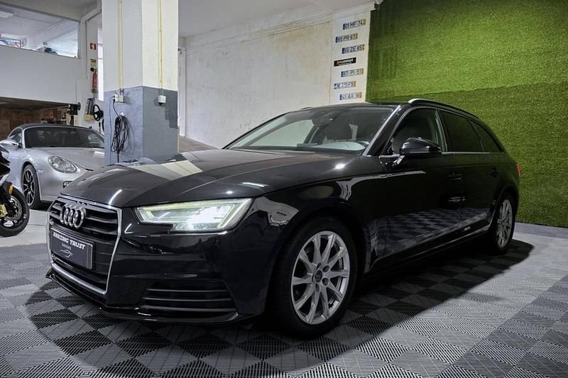 Usado Audi A4 150 HP (110 kW) 2017 Preto Carrinha