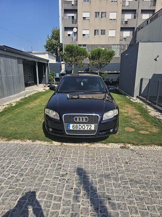 Usado 2007 Audi A4 Sedan | € 5.500 (Super Preço) - Imagem 1/4