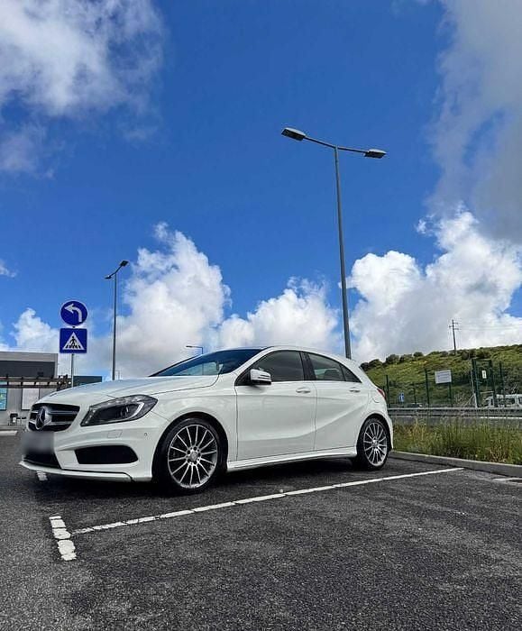 Usado 2014 Mercedes A200 Sedan | € 15.500 (Preço justo) - Imagem 1/4