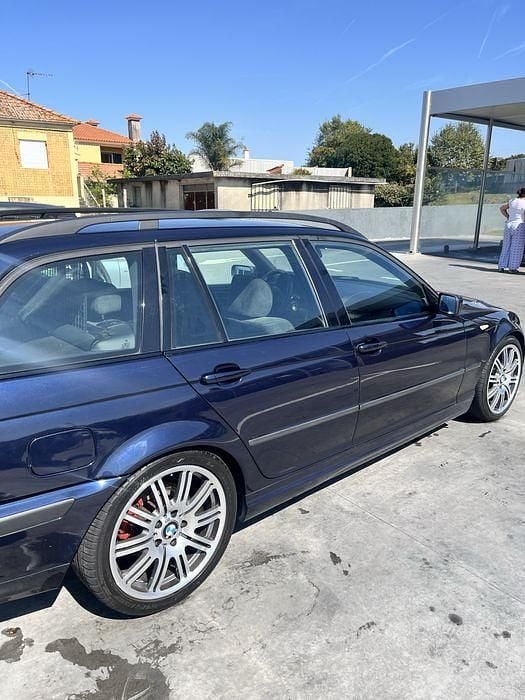 Usado 2004 BMW 320 Sedan | € 4.000 (Bom preço) - Imagem 1/2