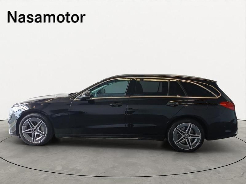Usado Mercedes C300 313 HP (230 kW) 2024 Preto Carrinha