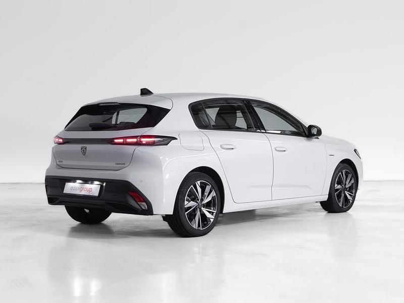 Usado Peugeot 308 Active 180 HP (132 kW) 2023 Branco