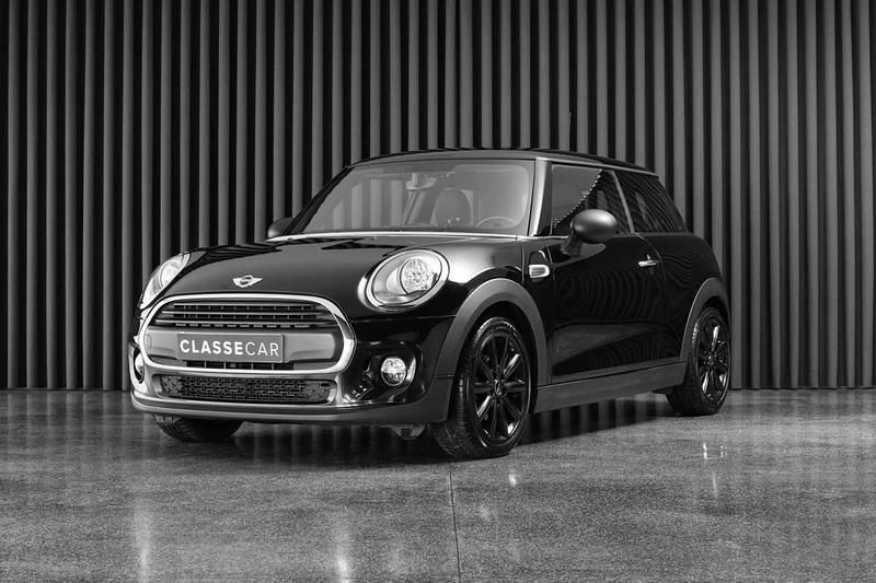 Preto Usado 2017 Mini Cooper Citadino | € 13.950 (Preço justo) - Imagem 1/4