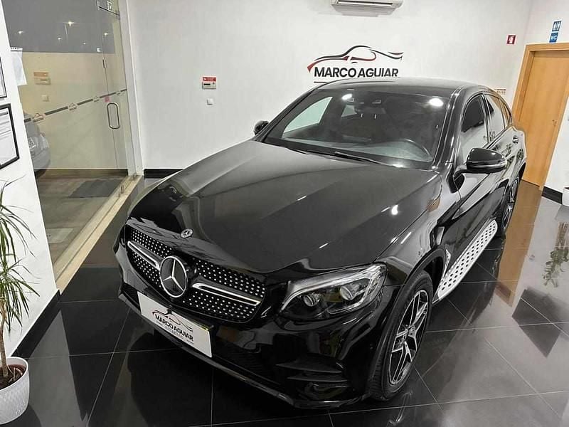 Preto Usado 2019 Mercedes GLC250 Citadino | € 39.750 (Caro) - Imagem 1/4