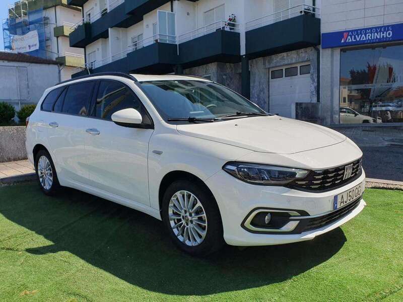 Branco Usado 2021 Fiat Tipo Wagon Carrinha | € 16.950 (Preço justo) - Imagem 1/4